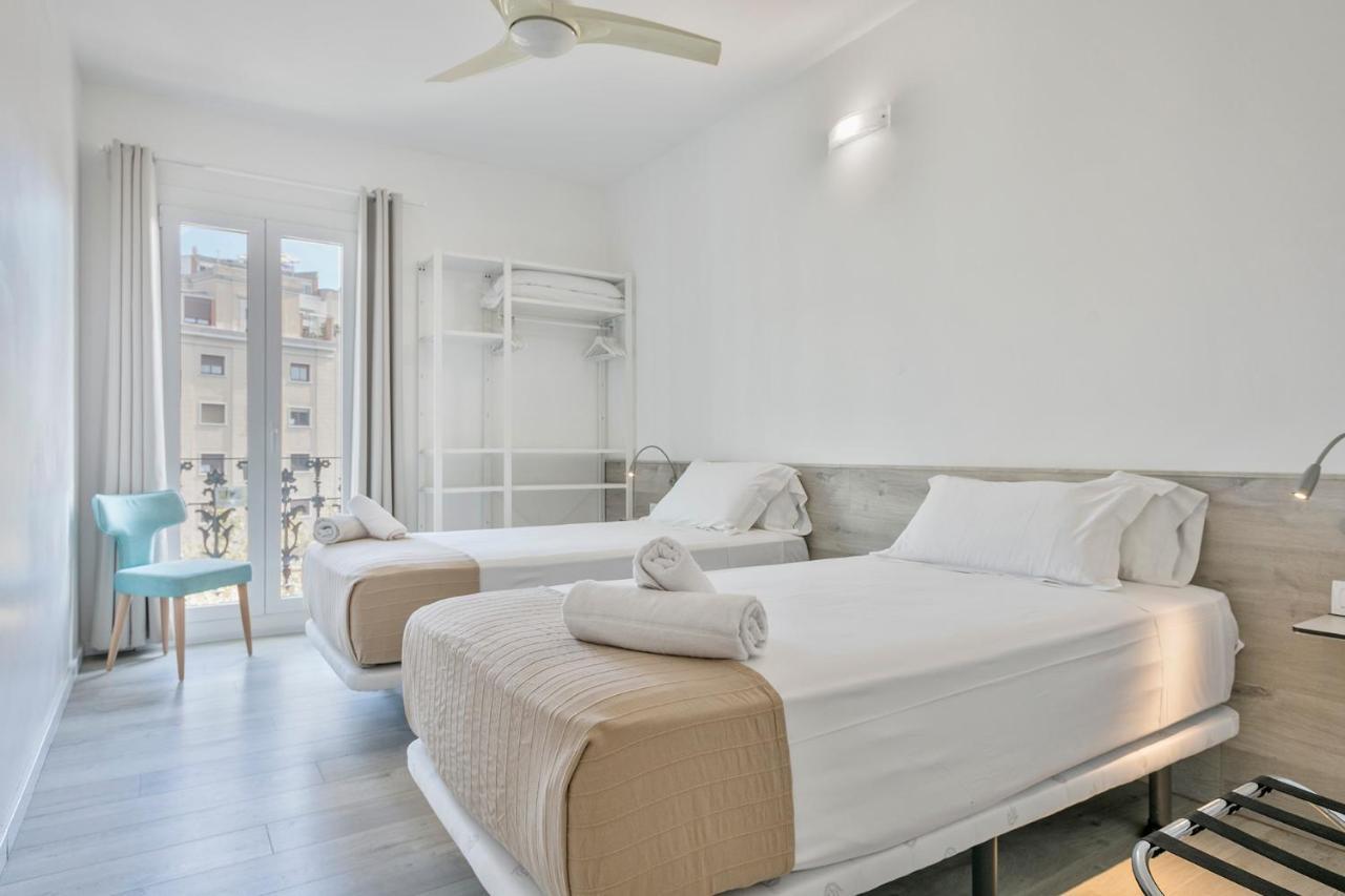 Stay Together Barcelona Apartments Екстер'єр фото