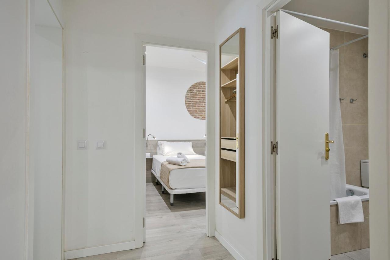 Stay Together Barcelona Apartments Екстер'єр фото