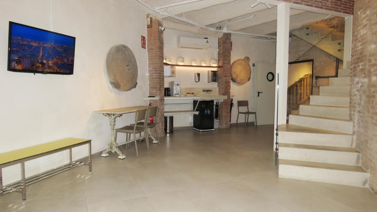 Stay Together Barcelona Apartments Екстер'єр фото