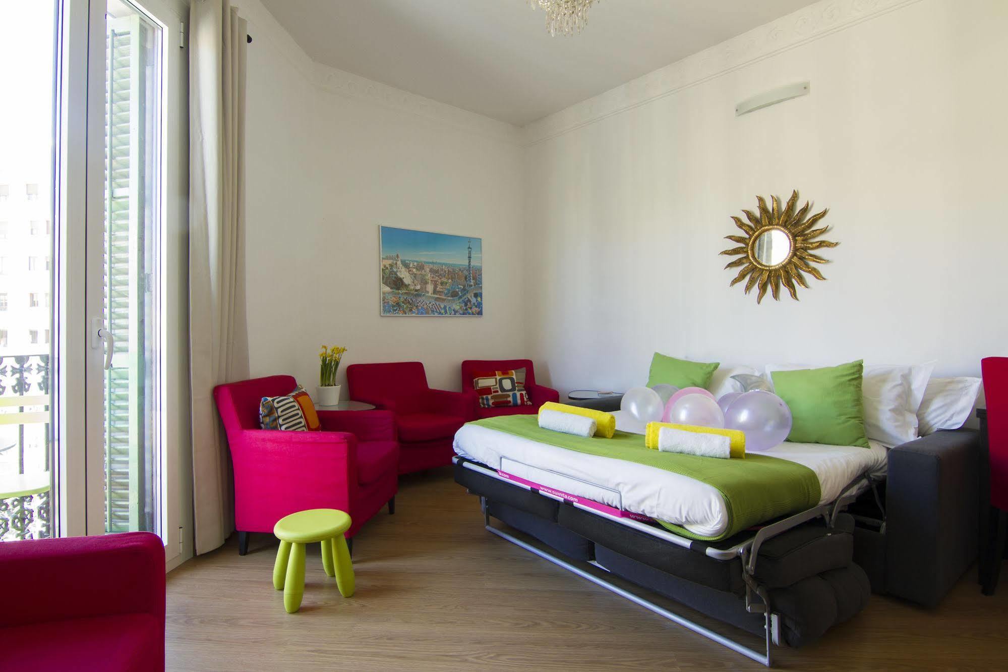 Stay Together Barcelona Apartments Екстер'єр фото